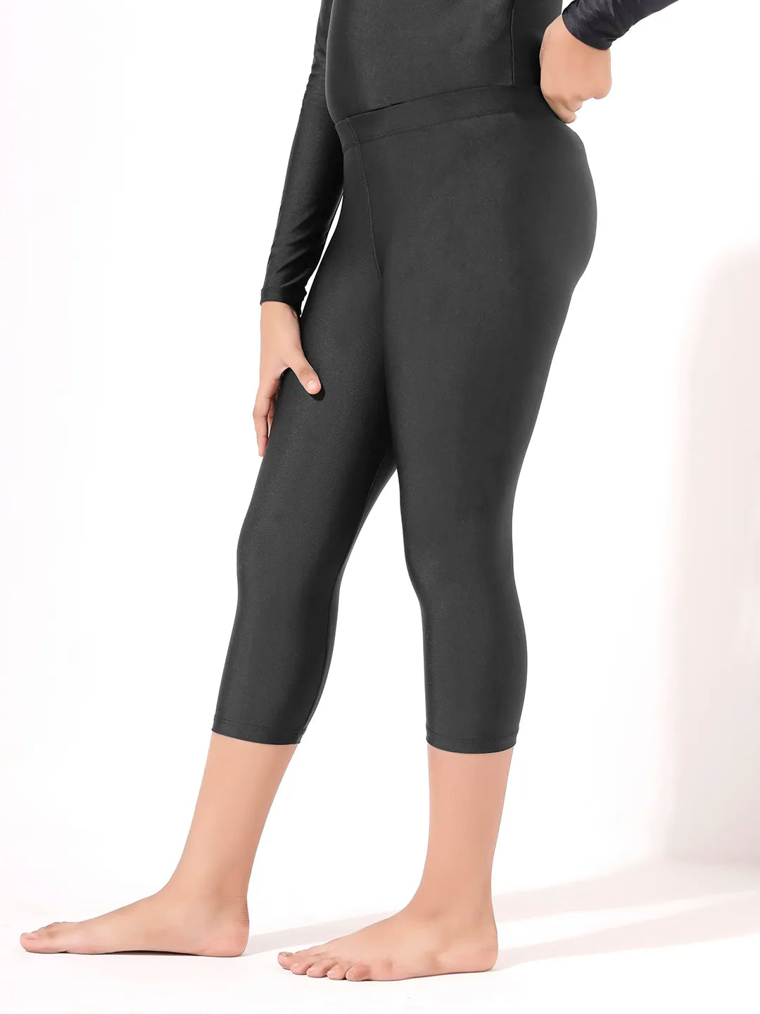 Girls' Capri Tights