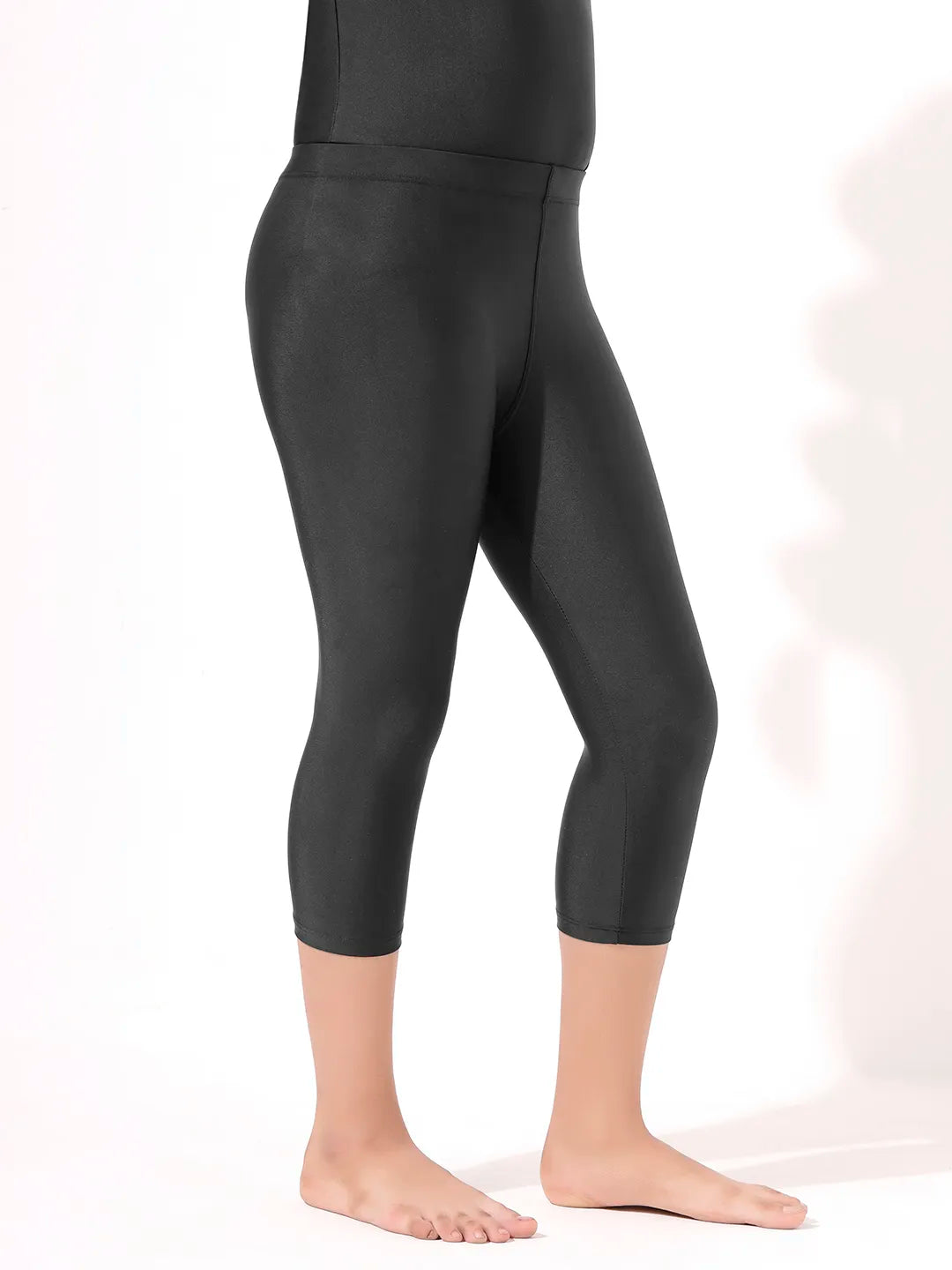 Girls' Capri Tights