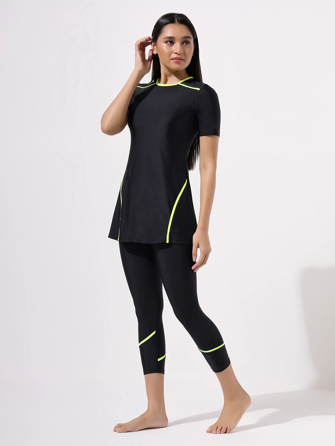 Women's Silhouette Streaks Two-Piece Swimdress and Full Tights Set